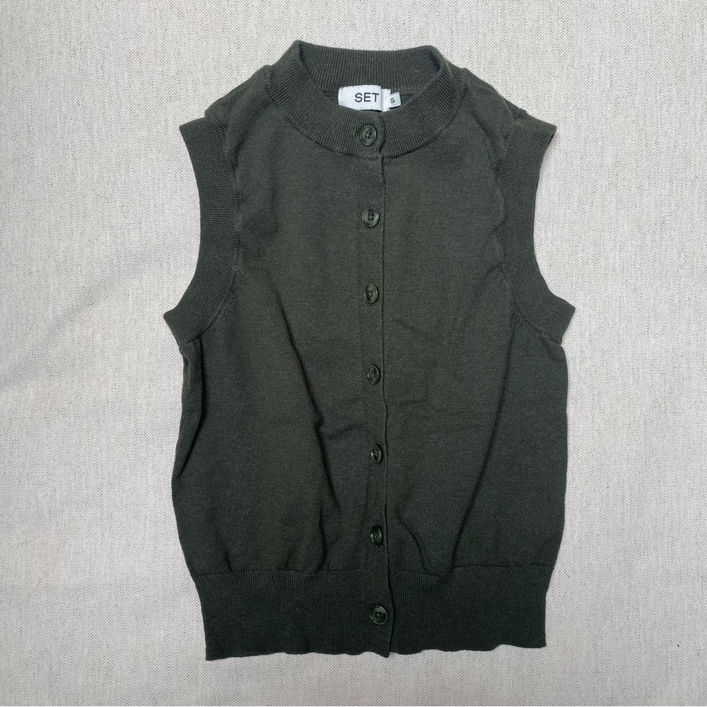 SET Sleeveless Cardigan
